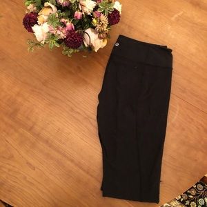 Lululemon Reversible Straight-Leg Yoga Pant in size 12